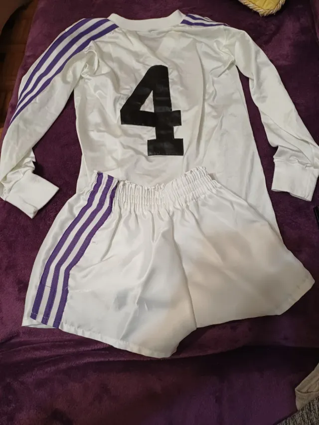Lote Real Madrid Años 80 + Botas J'hayber