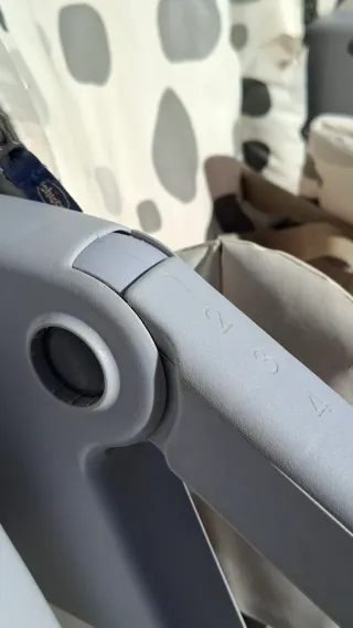 Trona Chicco Polly Progres 5