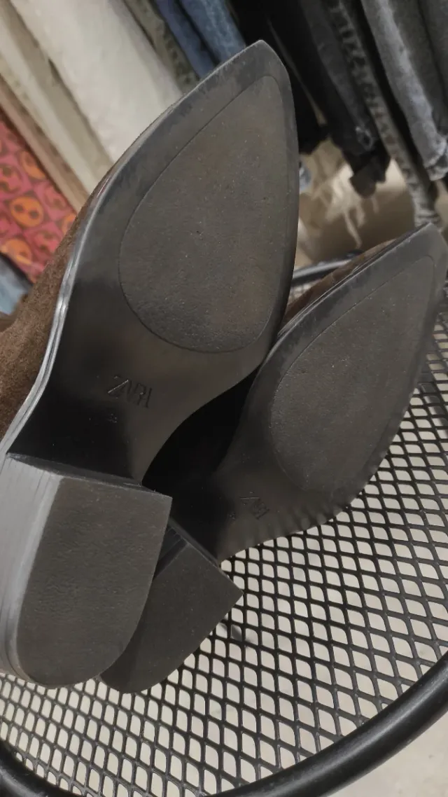 Botas de camurça Zara Tamanho 35