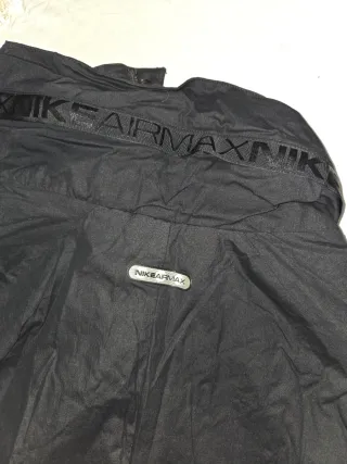 Cazadora Nike Negra Talla L