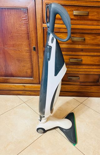 Vorwerk Folletto VK150 + 2 sacchetti