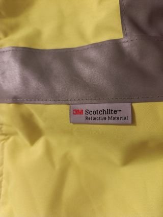 Chaleco acolchado reflectante reversible