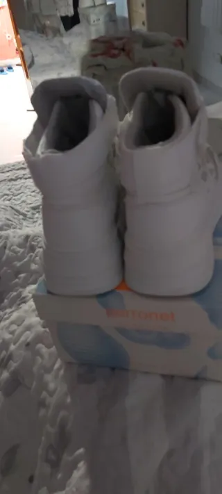 Deportivas blancas originales