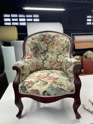 Lacado y barnizado de muebles