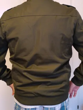 Cazadora hombre verde