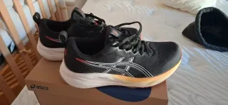 Zapatillas Running Asics Negras Naranja