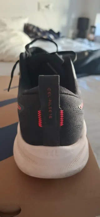 Zapatillas Running Asics Negras Naranja