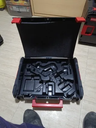 Maleta Milwaukee FUEL