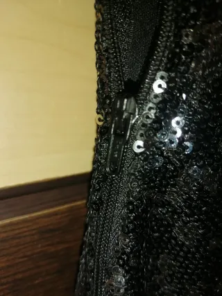 Vestido fiesta una manga lentejuelas + Tejano camp