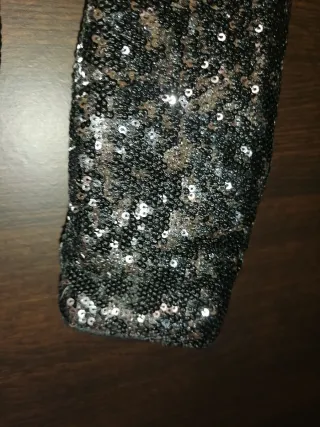 Vestido fiesta una manga lentejuelas + Tejano camp