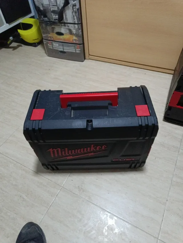 Maleta Milwaukee XL HD Fuel