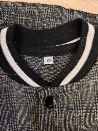 Chándal niño gris y negro 62 cm