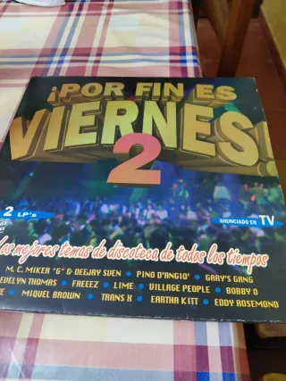 Vinilo ¡Por Fin Es Viernes! 2