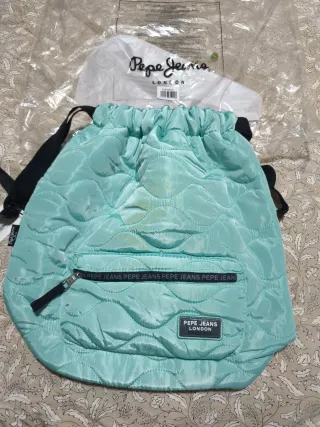 Mochila Pepe Jeans verde menta acolchada
