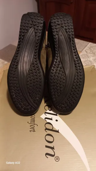 Stivali donna vera pelle scamosciata