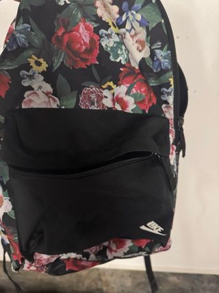 Mochila Nike Floral Negra Multicolor