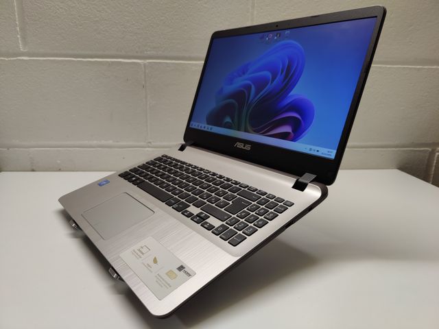 Notebook ASUS Intel SSD 512GB Ram 8GB Borsa Mouse