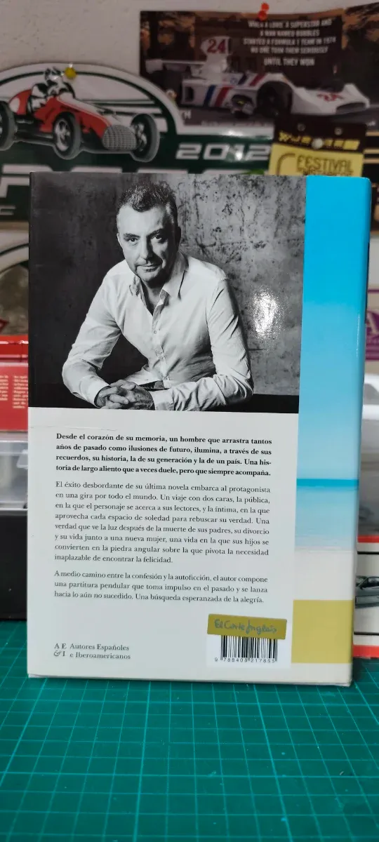 Novela Alegría de Manuel Vilas