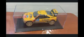 Urna-Vitrina expositora a escala 1:18