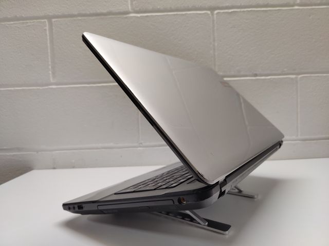 Packard Bell AMD SSD 240GB Ram 8GB 17.3 Pollici