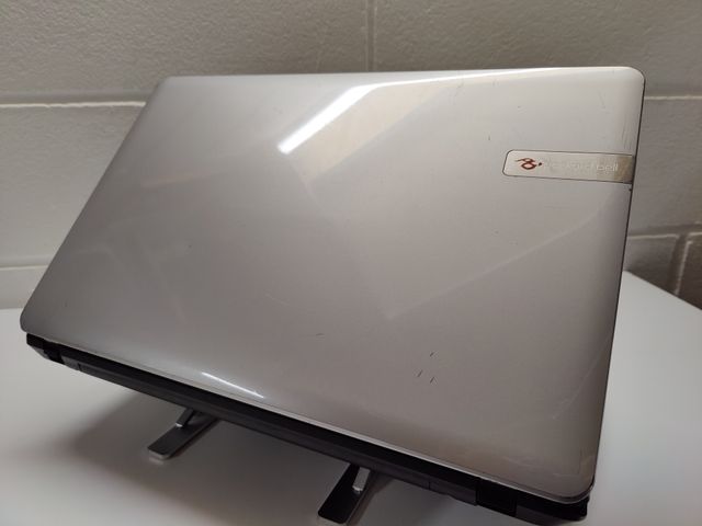 Packard Bell AMD SSD 240GB Ram 8GB 17.3 Pollici