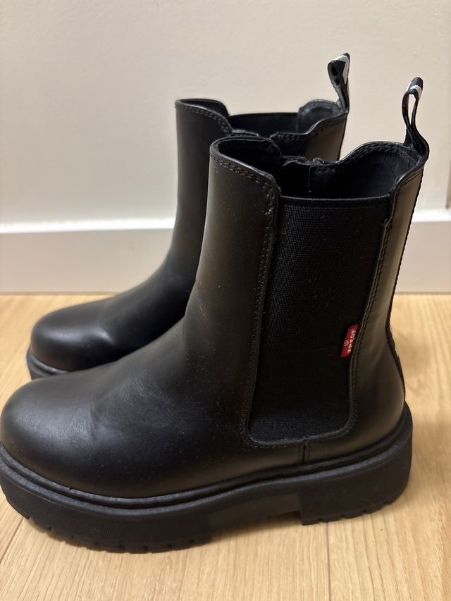 Botas Chelsea Levi's Talla 37 Negras