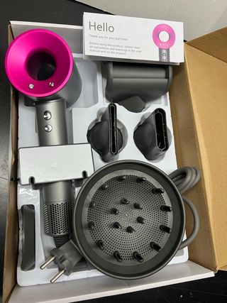 Asciugacapelli 5 in 1 modello dyson "Leafless hair