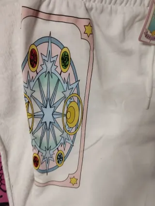 Pantalón corto Sakura Bershka Talla M