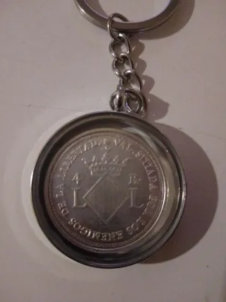 Llavero 4 Reales acabado plata Valencia