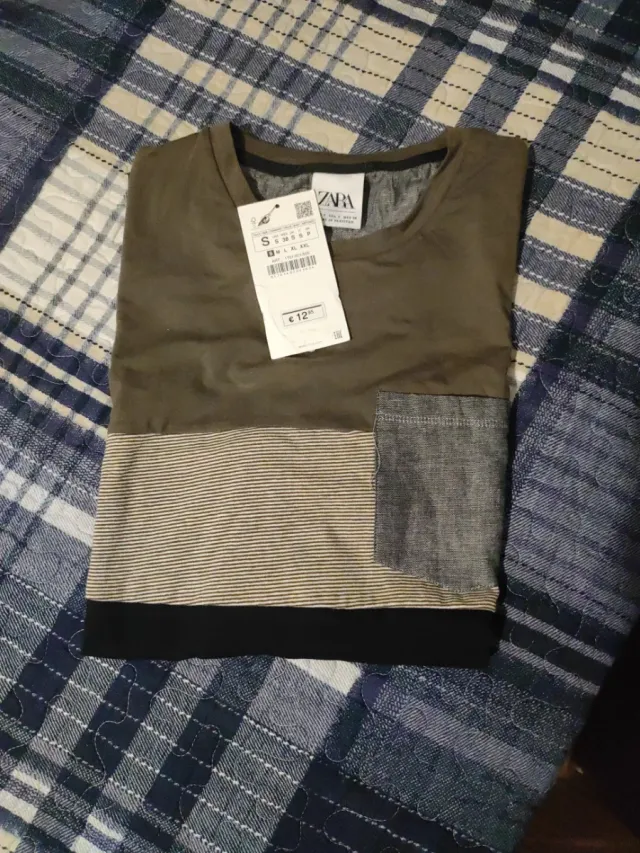 Camiseta Zara chico S manga larga