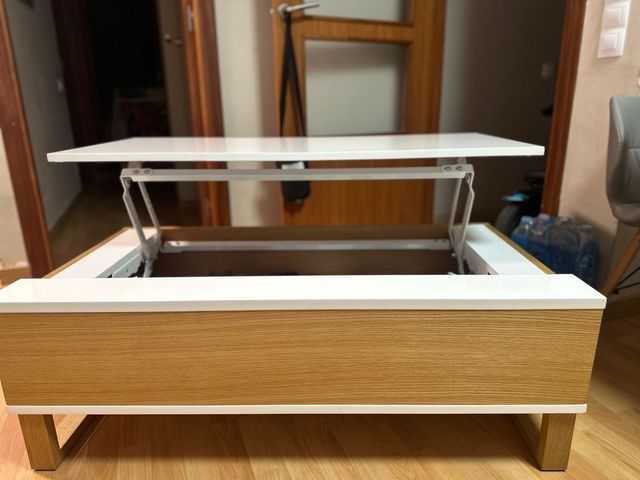 Mesa de centro blanca perlada, regulable altura.