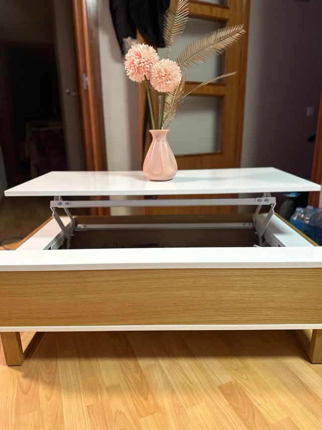 Mesa de centro blanca perlada, regulable altura.