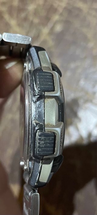 Reloj Casio AE-1000W