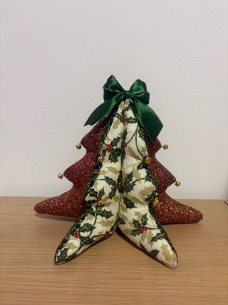 Árbol de Navidad de tela decorativo. Hecho a mano.