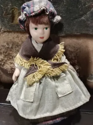 Bambole di porcellana vintage