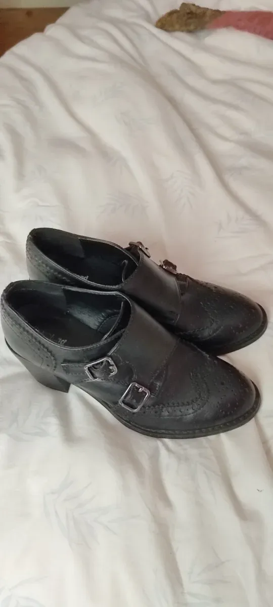 Zapatos Graceland Negros Doble Hebilla