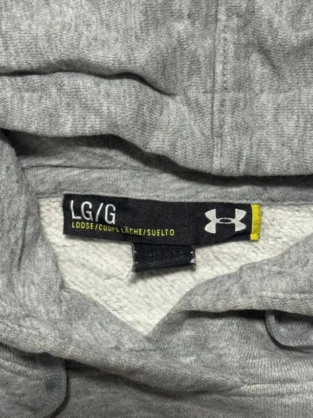 Felpa Under Armour Grigia con Grafica