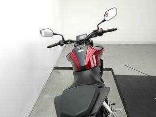 HONDA CB 125 R 2023 9726 kms.