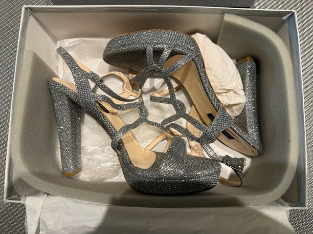 Sandalias Albano Mujer Plateadas