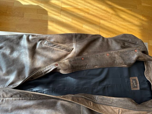 Chaqueta de piel hombre marrón