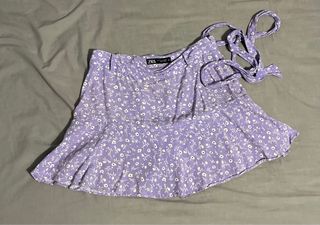 Falda pantalón floral Zara morada