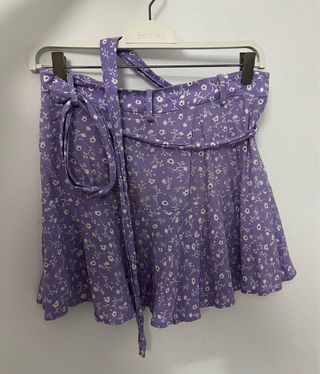 Falda pantalón floral Zara morada