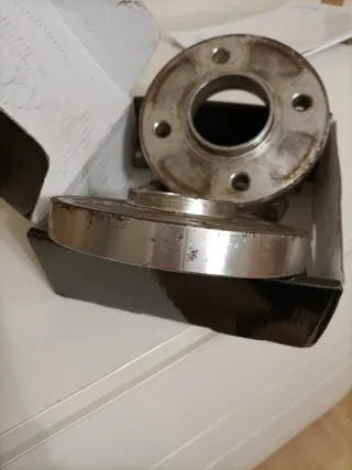 Separadores PSA 20mm con tornillería