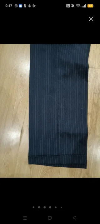 2 Trajes de pantalón azul marino y negro