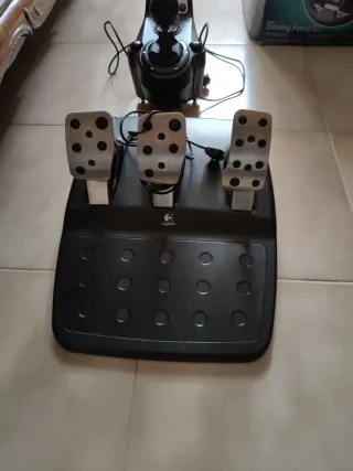 Pack Volante, Cambio y Pedales Logitech