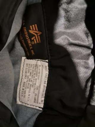 Cazadora Alpha Industries Negra XXL