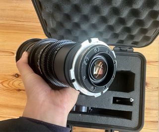 Lente Angenieux HR 7-81mm T2.4 - PL Mount - S16