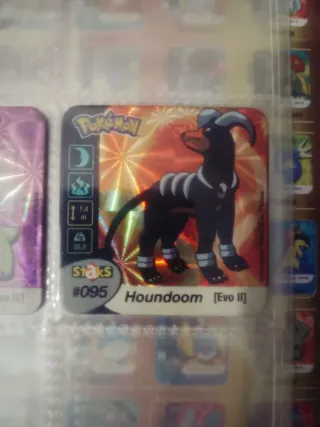Álbum Pokémon Staks Panini