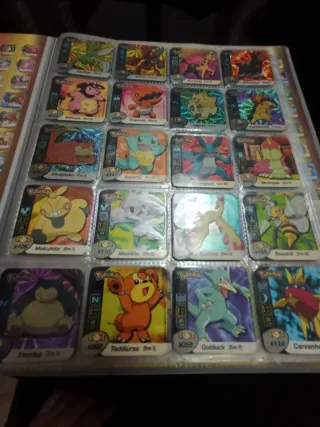 Álbum Pokémon Staks Panini