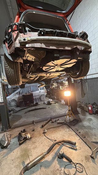 Pintura, carroceria y mecanica. Nos desplazamos.